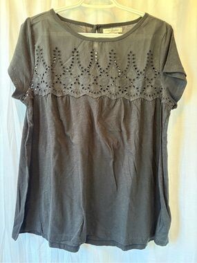 Jachs Girlfriend Black Eyelet Yoke Short Sleeve Top
